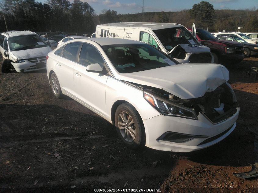 2017 HYUNDAI SONATA SE - 5NPE24AF4HH484859