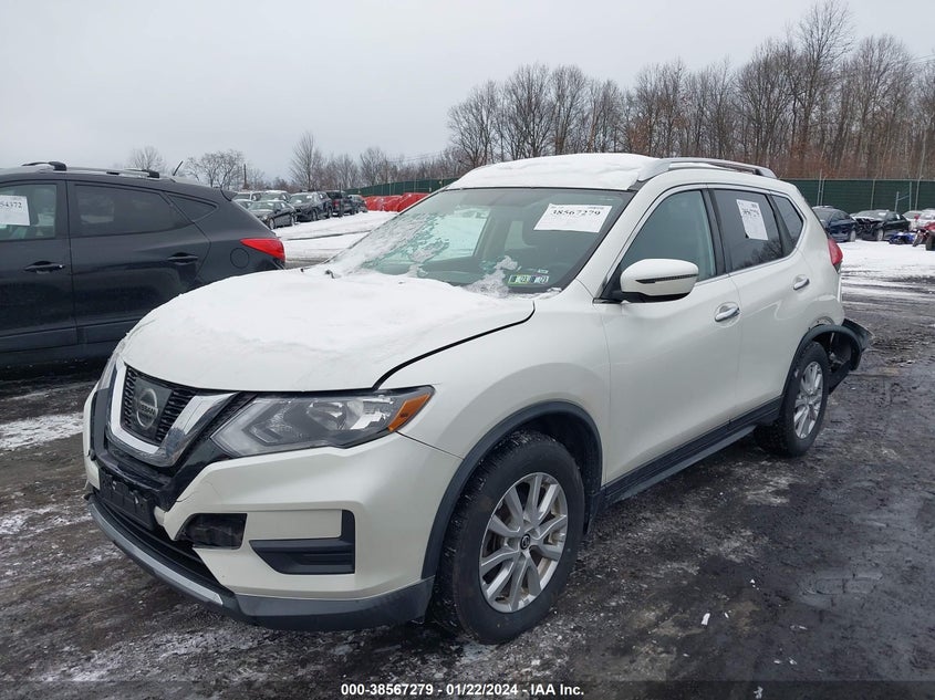 VIN KNMAT2MV6HP572626 2017 NISSAN ROGUE SV