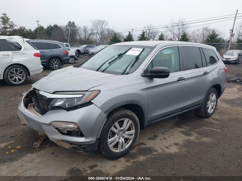 VIN 5FNYF5H17HB024014 2017 HONDA PILOT LX
