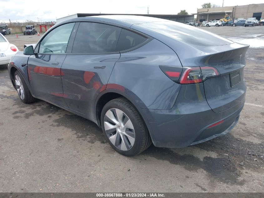 2023 TESLA MODEL Y AWD/LONG RANGE DUAL MOTOR ALL-WHEEL DRIVE - 7SAYGDEE0PA180456