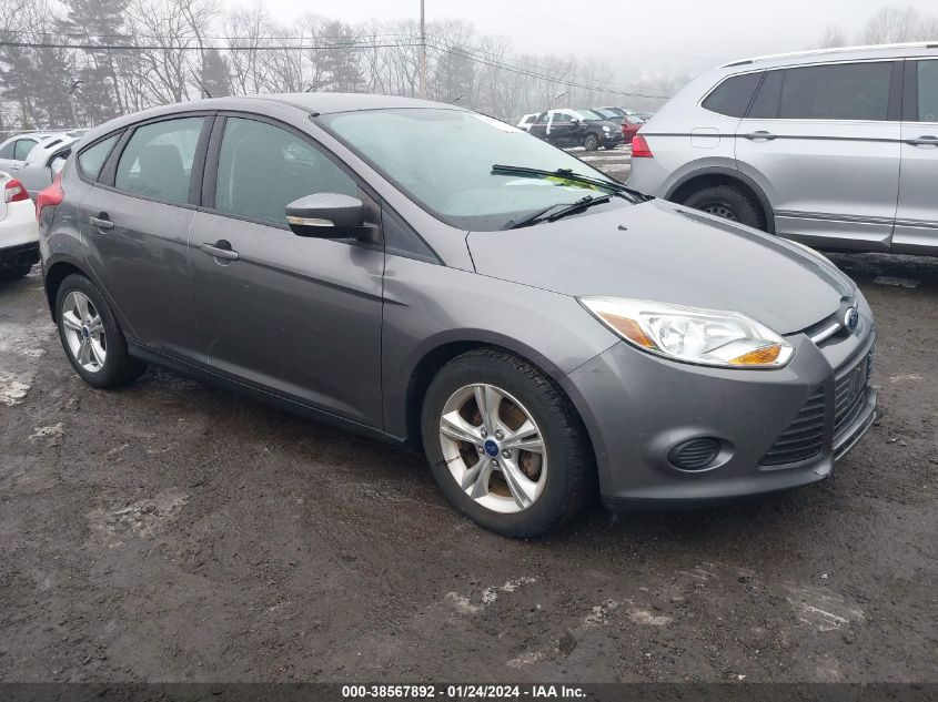 2014 FORD FOCUS SE - 1FADP3K22EL359049