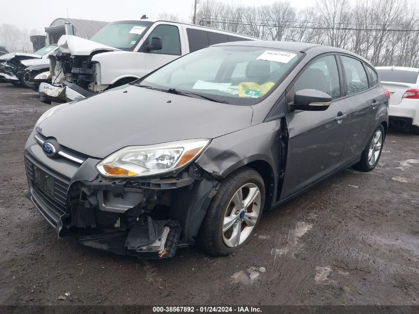 2014 FORD FOCUS SE - 1FADP3K22EL359049