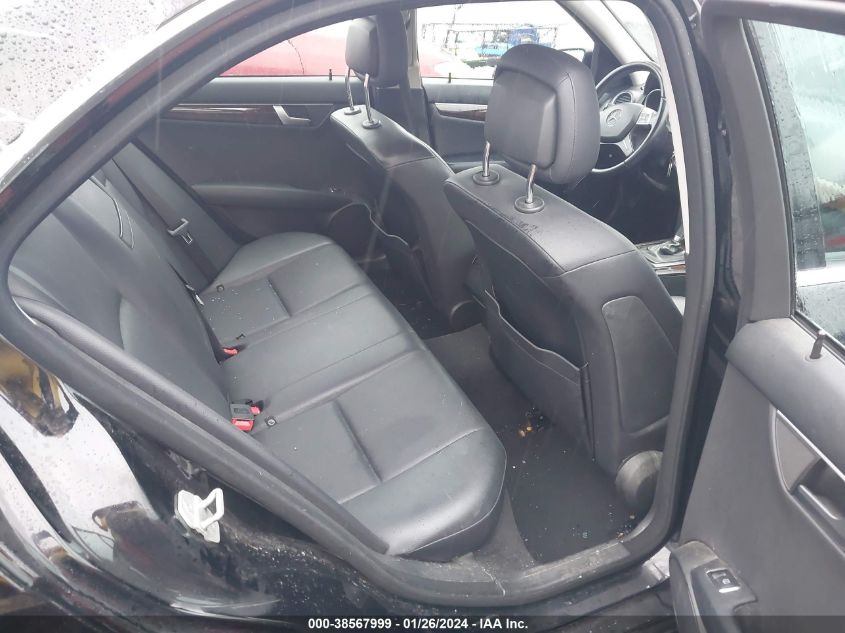 2014 MERCEDES-BENZ C 300 - WDDGF8AB3EG238408