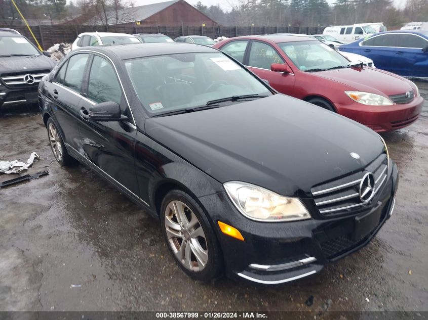 2014 MERCEDES-BENZ C 300 - WDDGF8AB3EG238408