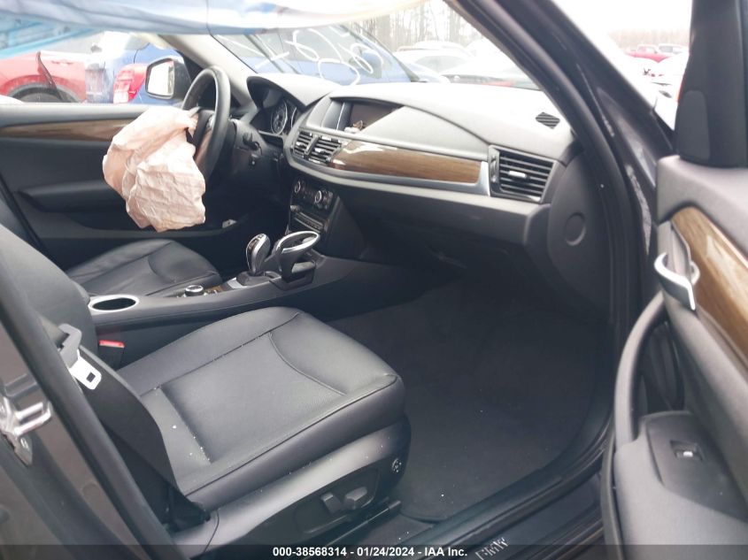 2015 BMW X1 XDRIVE28I - WBAVL1C5XFVY39835