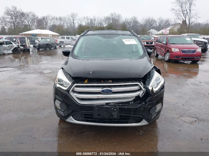 2017 FORD ESCAPE SE - 1FMCU9GD6HUC39809