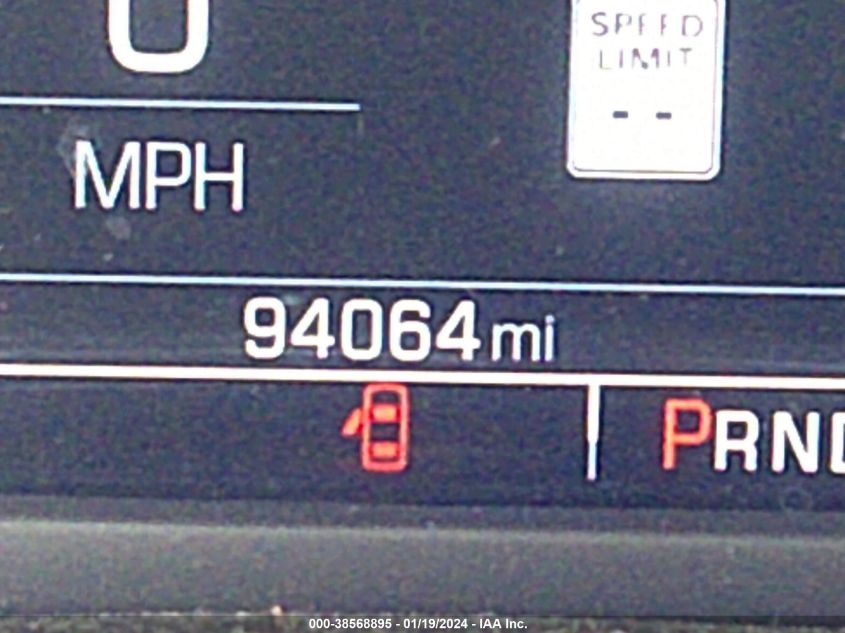 2020 CHEVROLET SUBURBAN C1500 LT - 1GNSCHKC4LR173081