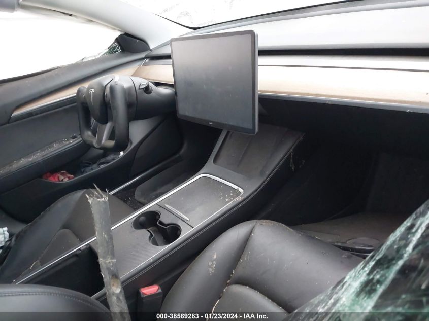 2021 TESLA MODEL 3 - 5YJ3E1EC5MF947890