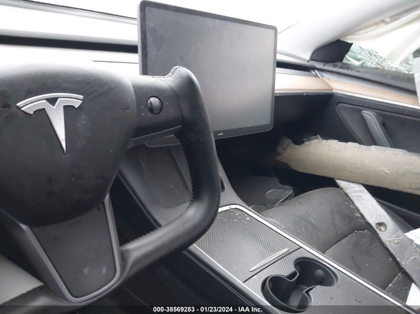2021 TESLA MODEL 3 - 5YJ3E1EC5MF947890