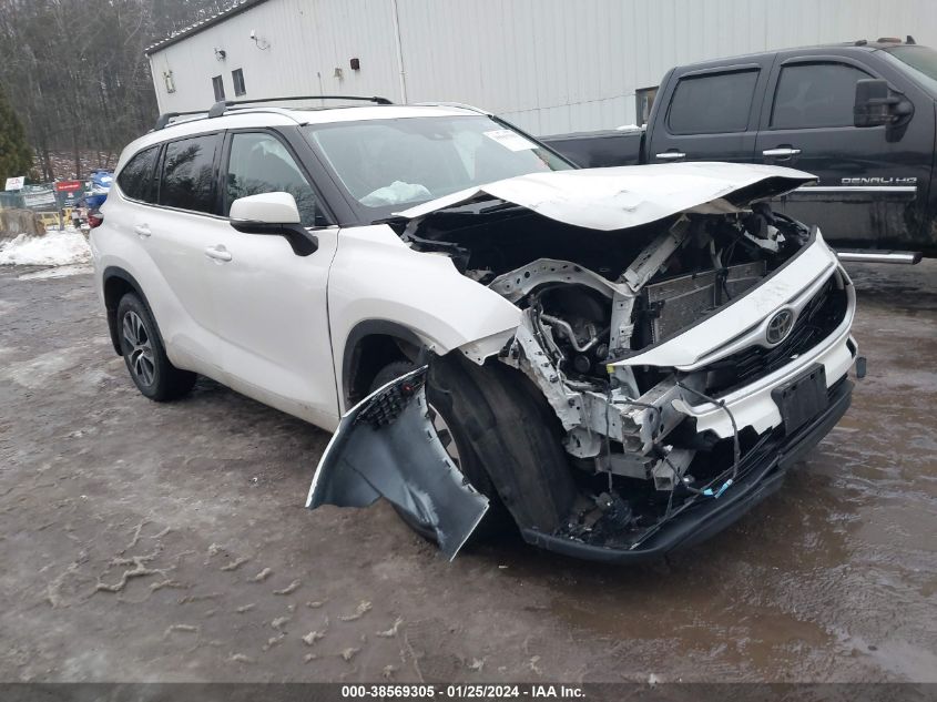 2021 TOYOTA HIGHLANDER XLE - 5TDGZRBH2MS116749