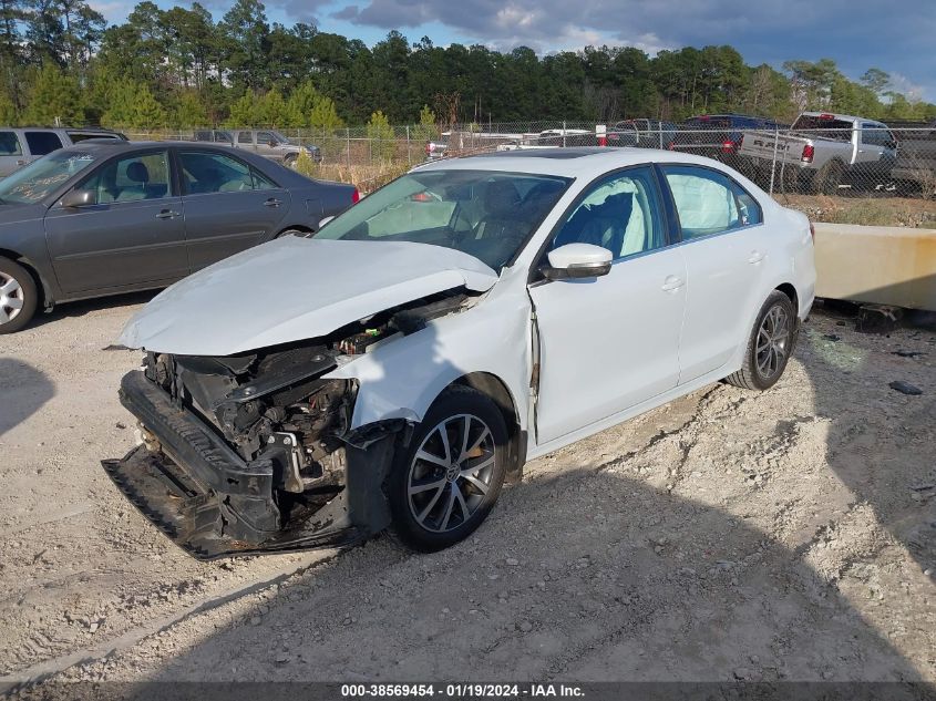2018 VOLKSWAGEN JETTA 1.4T SE/1.4T WOLFSBURG EDITION - 3VWDB7AJ0JM256971