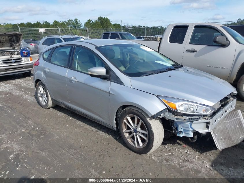 2015 FORD FOCUS SE - 1FADP3K27FL383722