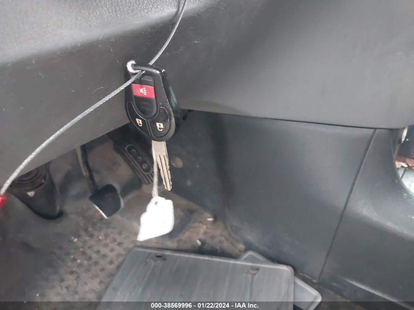 2015 NISSAN NV200 2.5S/2.5SV - 3N6CM0KN8FK691268
