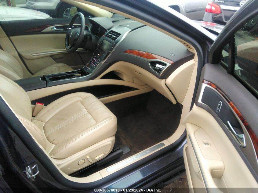 2013 LINCOLN MKZ - 3LN6L2G97DR808882