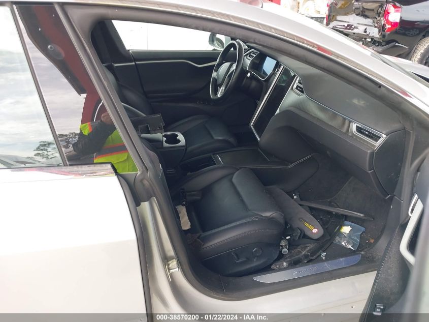 2018 TESLA MODEL S 100D/75D/P100D - 5YJSA1E28JF244343