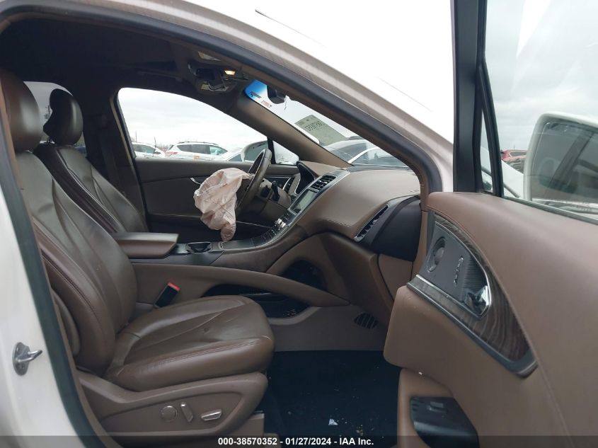 2016 LINCOLN MKX RESERVE - 2LMTJ6LP5GBL47760