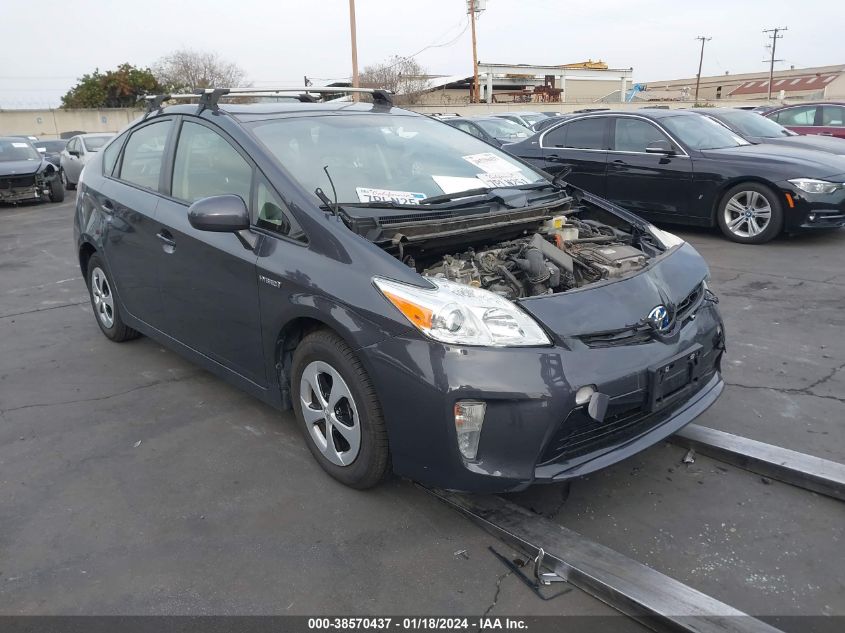 2015 TOYOTA PRIUS TWO - JTDKN3DU5F1979834