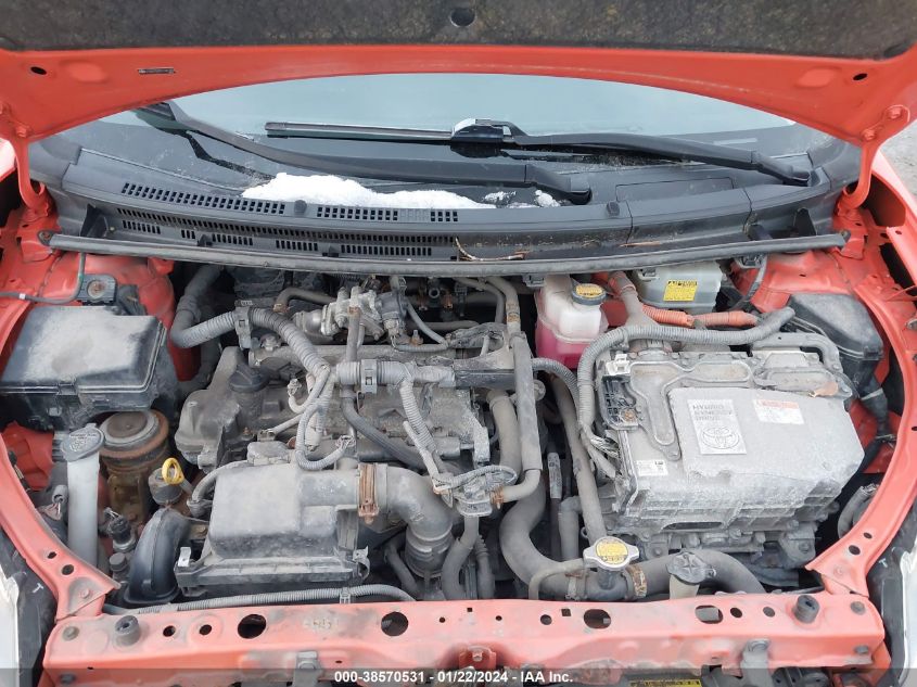 2014 TOYOTA PRIUS C TWO - JTDKDTB39E1081300