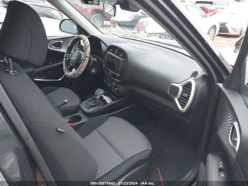 2022 KIA SOUL LX/X LINE/S - KNDJ23AU7N7828935