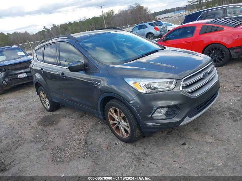 2017 FORD ESCAPE SE - 1FMCU0G93HUC04510