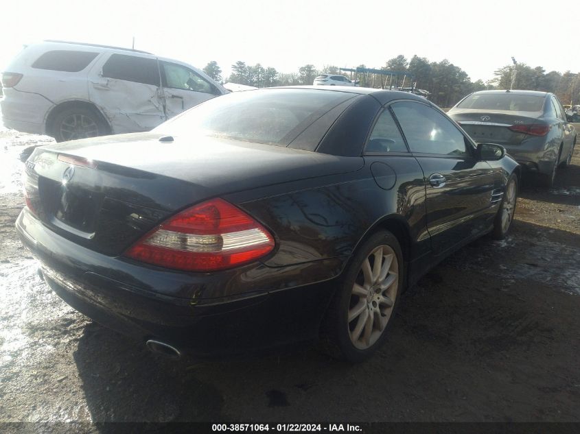 WDBSK71F17F127781 | 2007 MERCEDES-BENZ SL 550