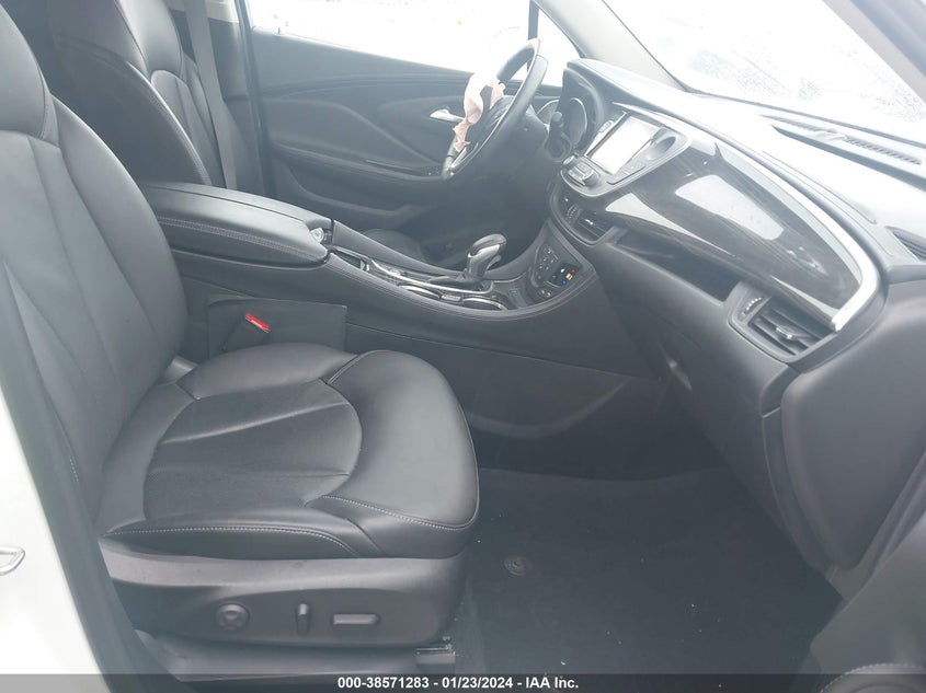VIN LRBFXCSA0LD155365 2020 BUICK ENVISION ESSENCE