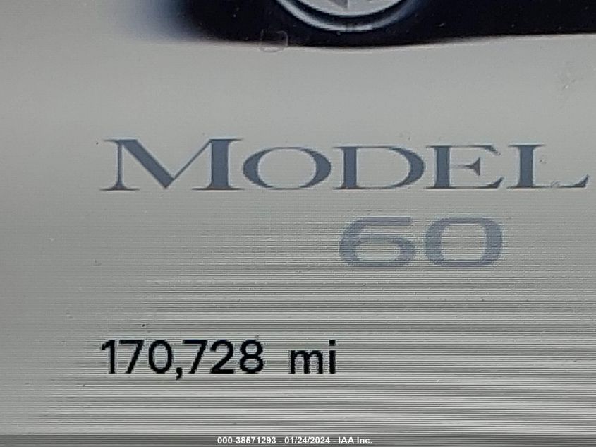 2013 TESLA MODEL S - 5YJSA1CG2DFP16927