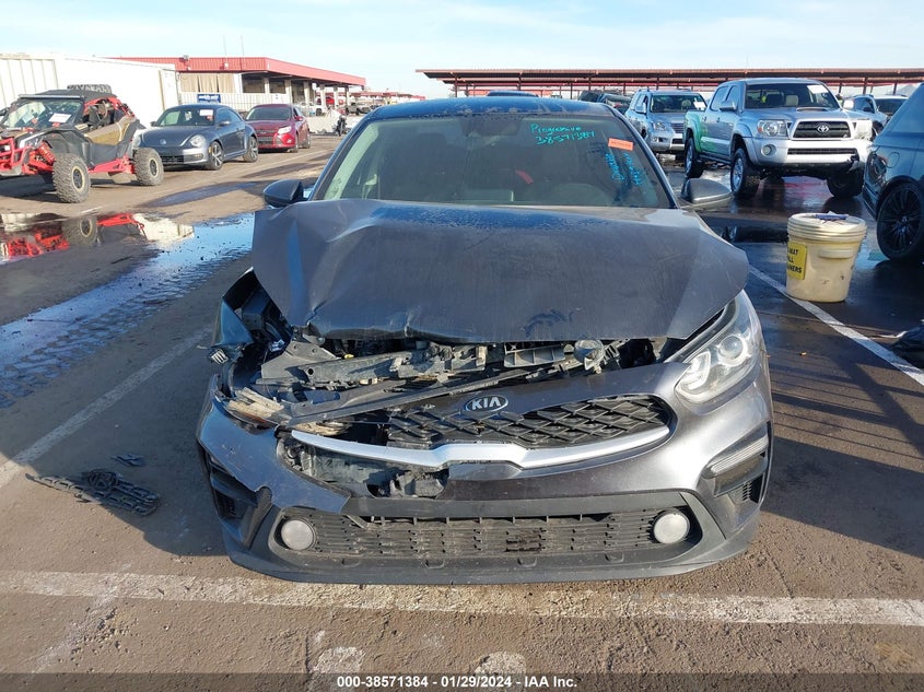 VIN 3KPF24AD2ME309723 2021 KIA FORTE LXS