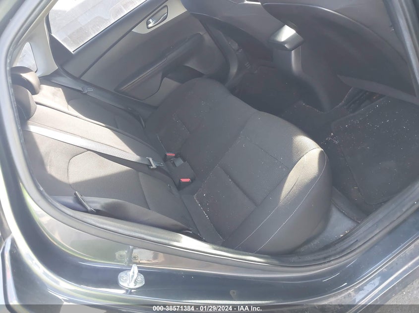 VIN 3KPF24AD2ME309723 2021 KIA FORTE LXS