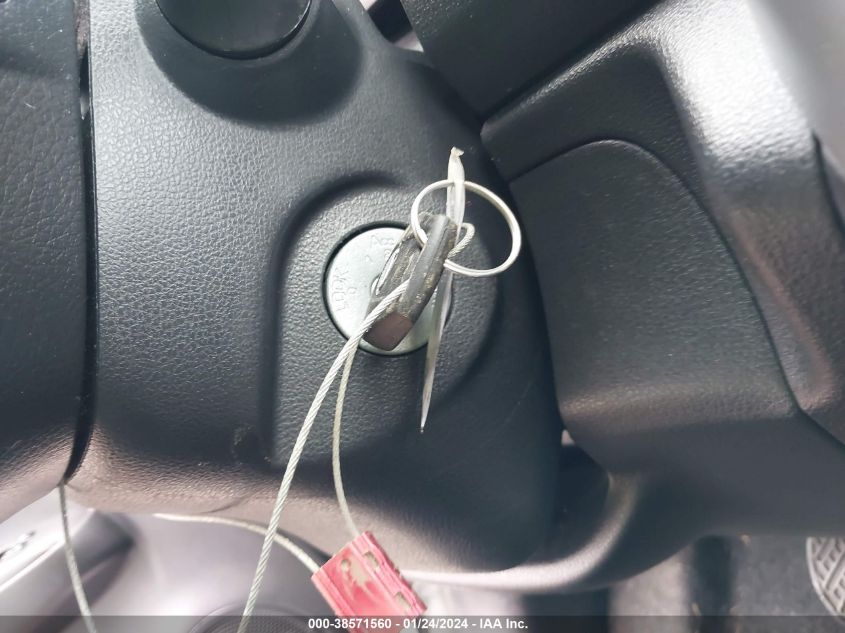 2018 NISSAN VERSA 1.6 SV - 3N1CN7AP7JL868071