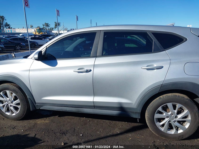 VIN KM8J23A44KU926846 2019 HYUNDAI TUCSON SE