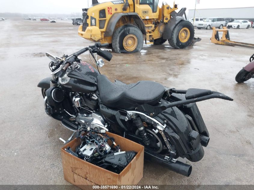 2021 HARLEY-DAVIDSON FLTRX - 1HD1KHC1XMB616587