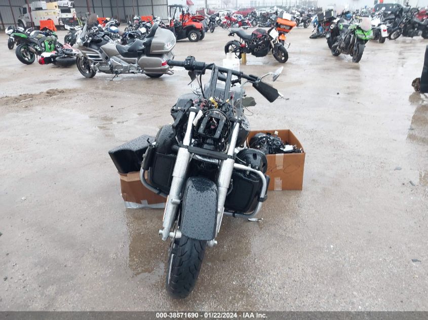 2021 HARLEY-DAVIDSON FLTRX - 1HD1KHC1XMB616587
