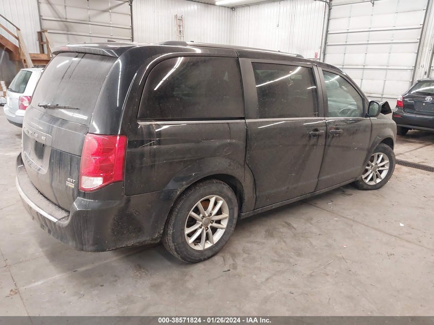 VIN 2C4RDGCG3JR326184 2018 DODGE GRAND CARAVAN SXT