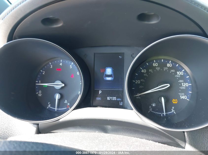 2019 TOYOTA C-HR XLE - JTNKHMBX4K1016701