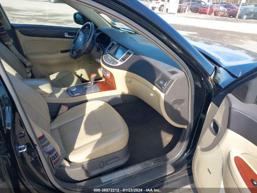 2013 HYUNDAI GENESIS 3.8 - KMHGC4DD9DU221665