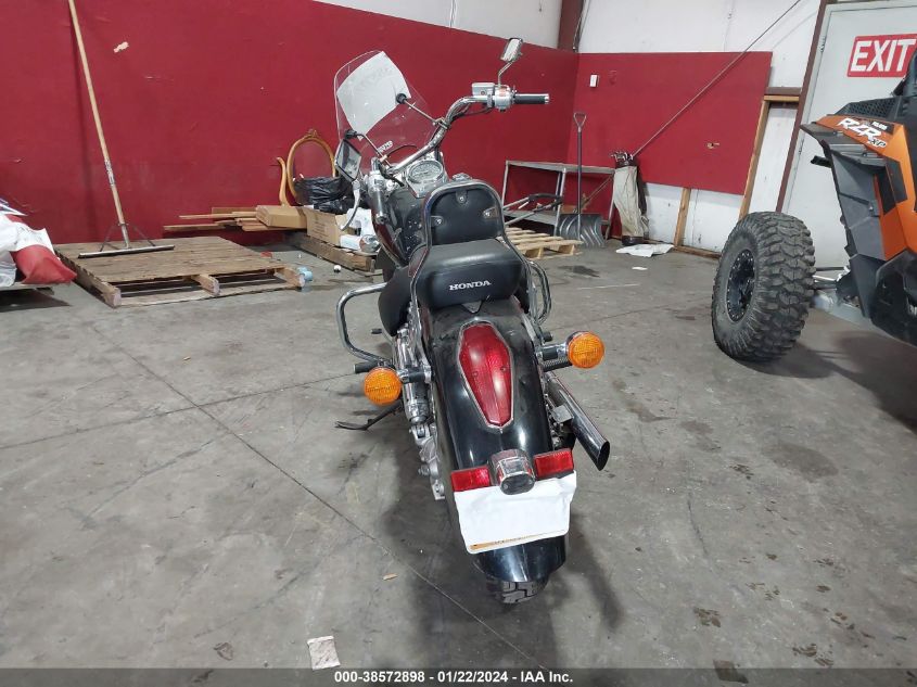 2004 HONDA VT750 C - JH2RC50024M002740