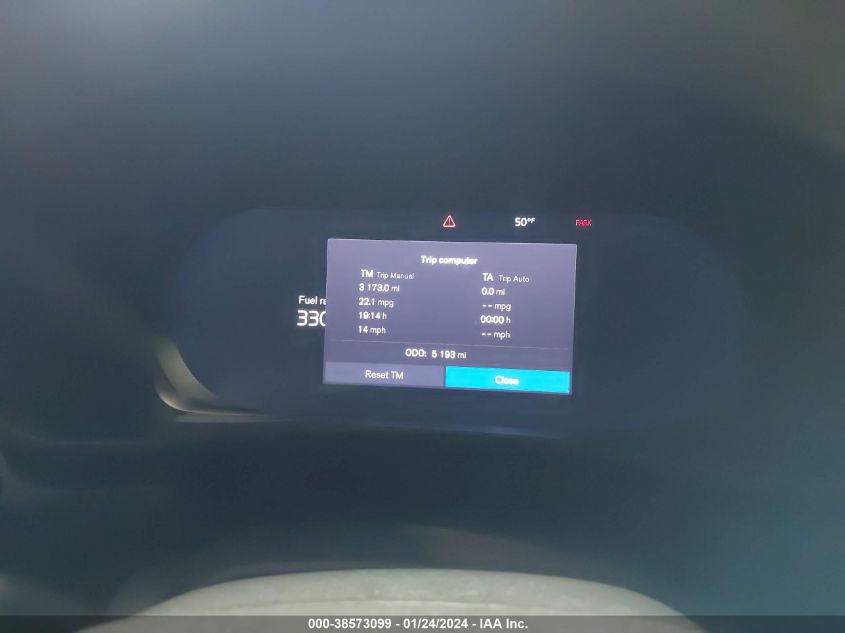 2024 VOLVO XC40 B5 CORE DARK THEME YV4L12UK8R2212970