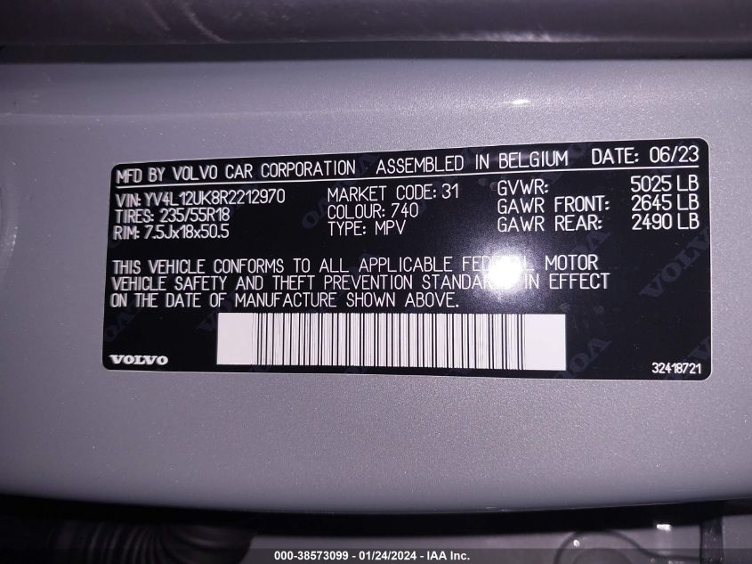 2024 VOLVO XC40 B5 CORE DARK THEME YV4L12UK8R2212970