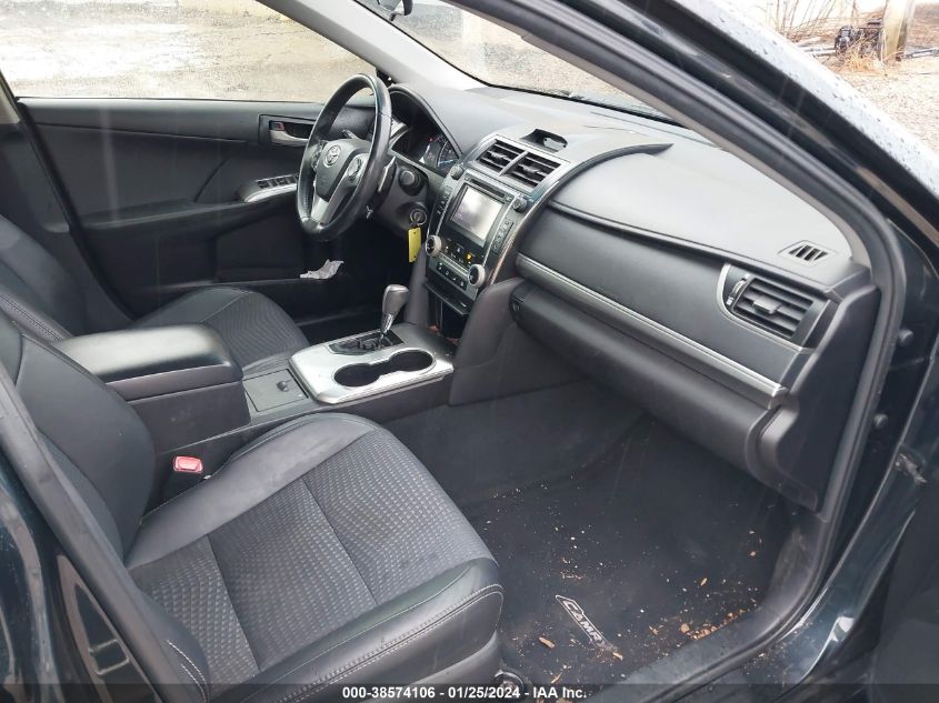 2014 TOYOTA CAMRY SE - 4T1BF1FKXEU402531