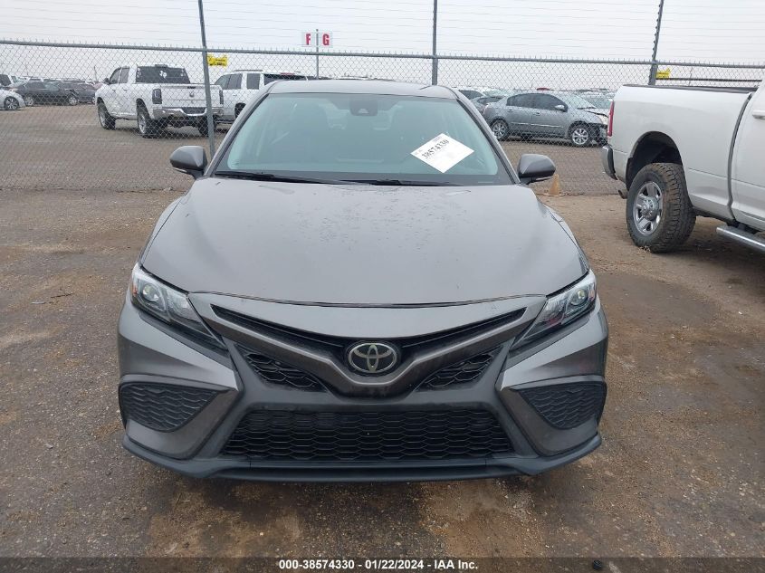 2022 TOYOTA CAMRY SE/SE NIGHT SHADE - 4T1G11AK4NU695306