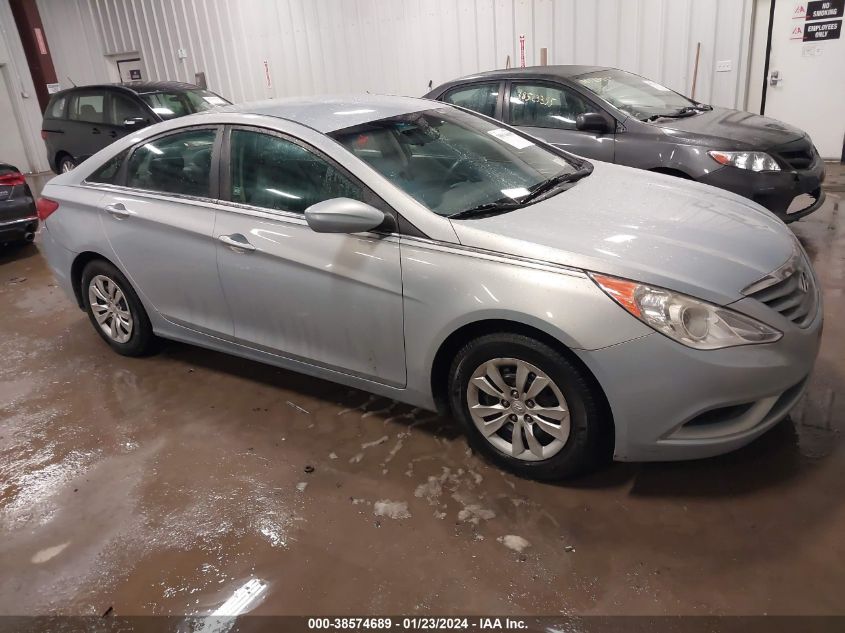 2013 HYUNDAI SONATA GLS - 5NPEB4AC7DH573177