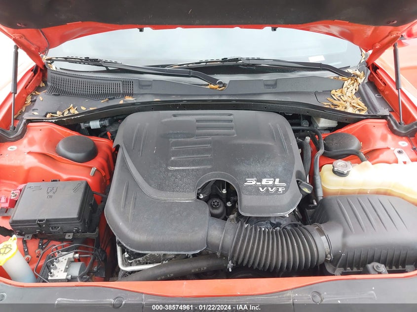 VIN 2C3CDXHG1KH749274 2019 DODGE CHARGER GT