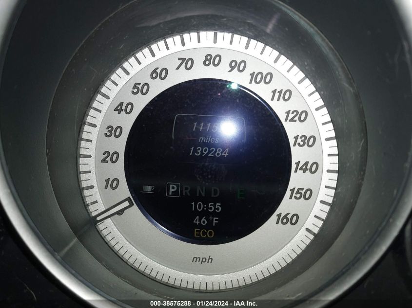 2013 MERCEDES-BENZ C 300 LUXURY 4MATIC/SPORT 4MATIC - WDDGF8AB1DR263715