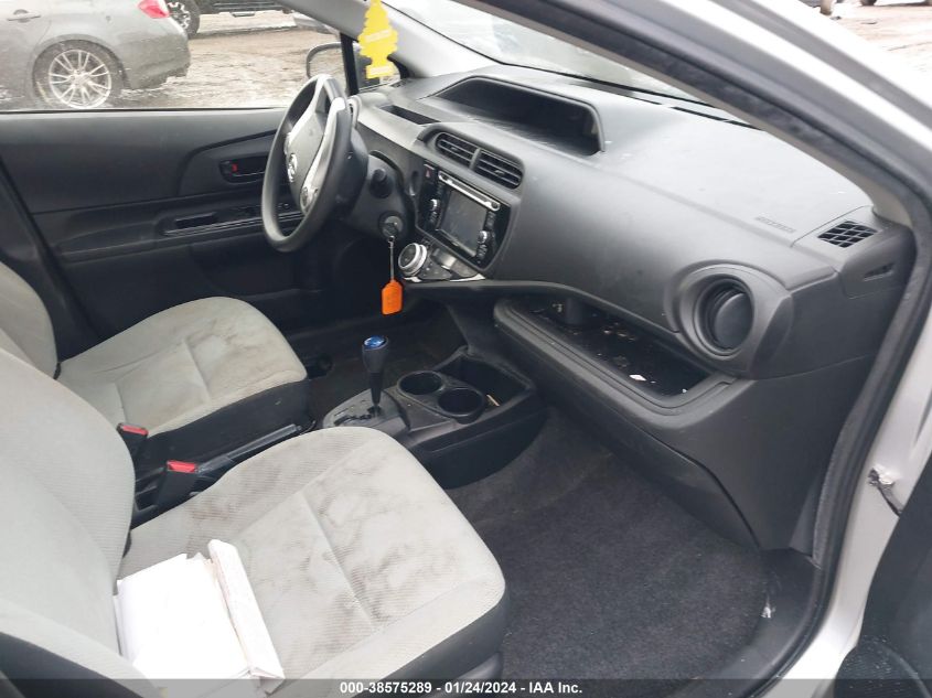 2016 TOYOTA PRIUS C ONE - JTDKDTB36G1132190