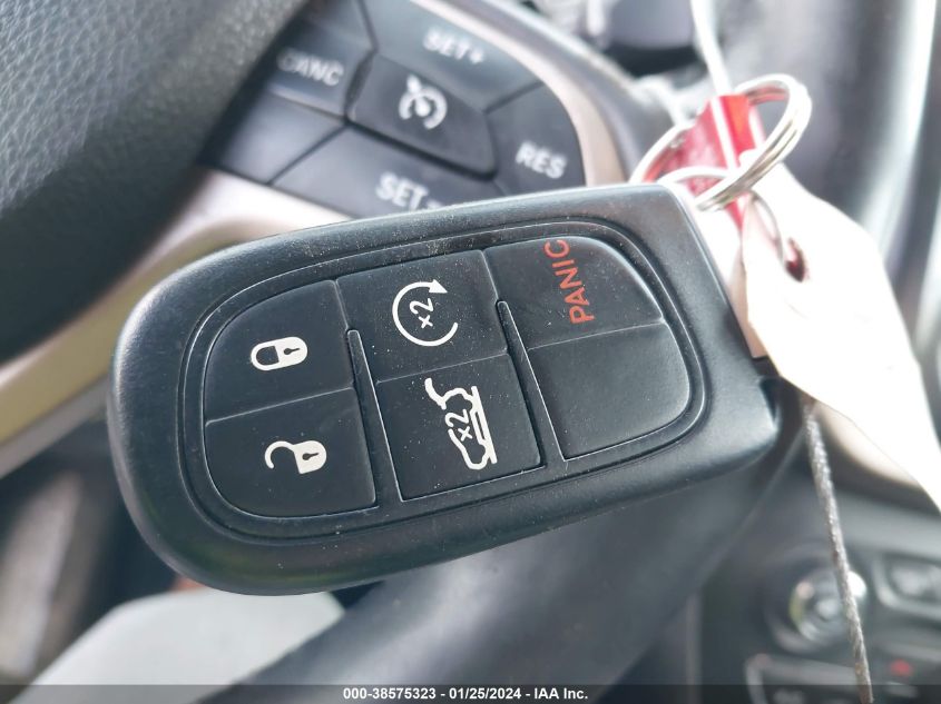 2015 JEEP CHEROKEE LATITUDE - 1C4PJMCS9FW619461