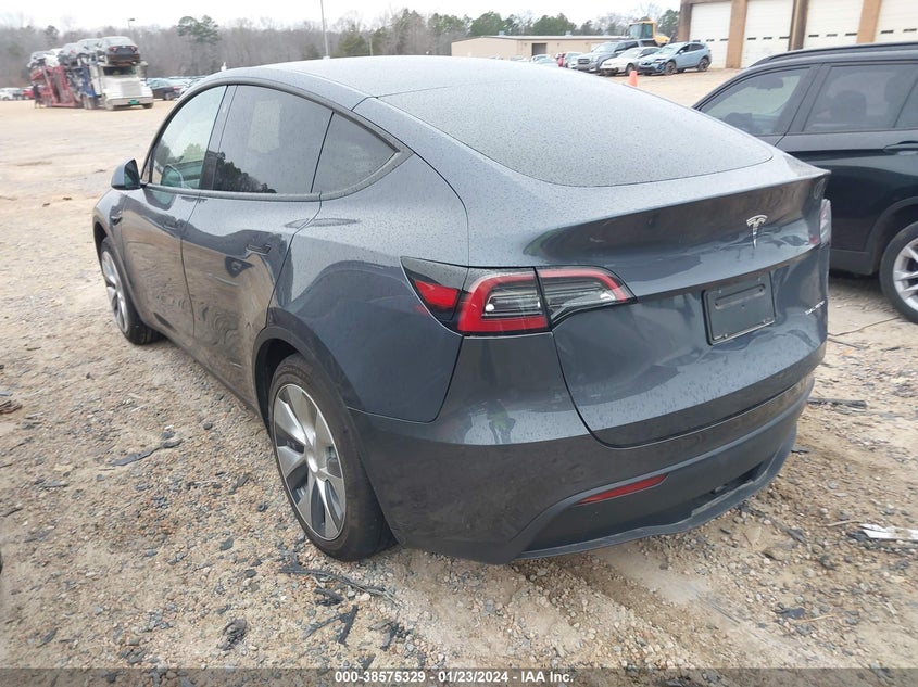 VIN 7SAYGAEE1PF589292 2023 TESLA MODEL Y