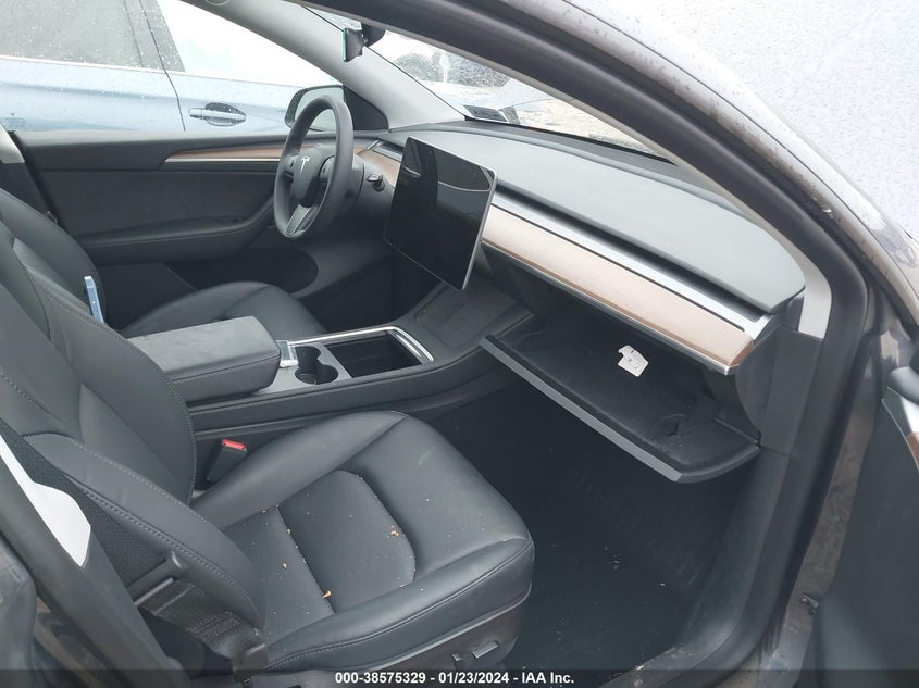 VIN 7SAYGAEE1PF589292 2023 TESLA MODEL Y