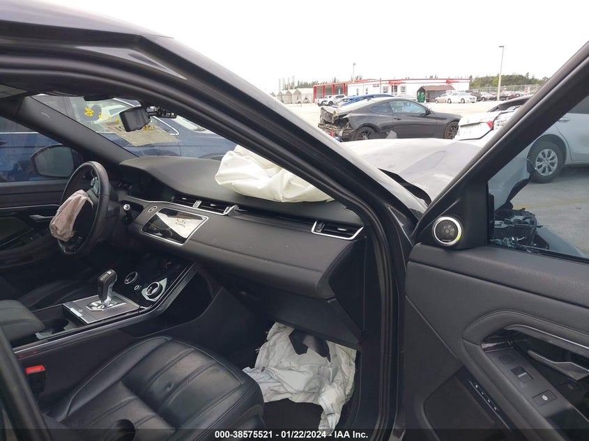 VIN SALZP2FXXLH070641 2020 LAND ROVER RANGE ROVER EVOQUE SE