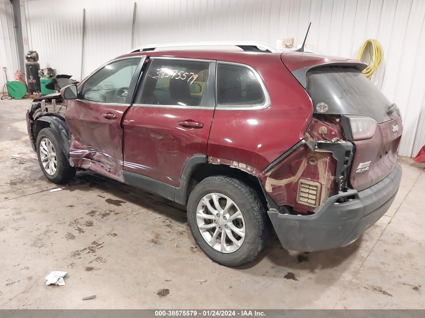 VIN 1C4PJMCX6KD414813 2019 JEEP CHEROKEE LATITUDE 4X4